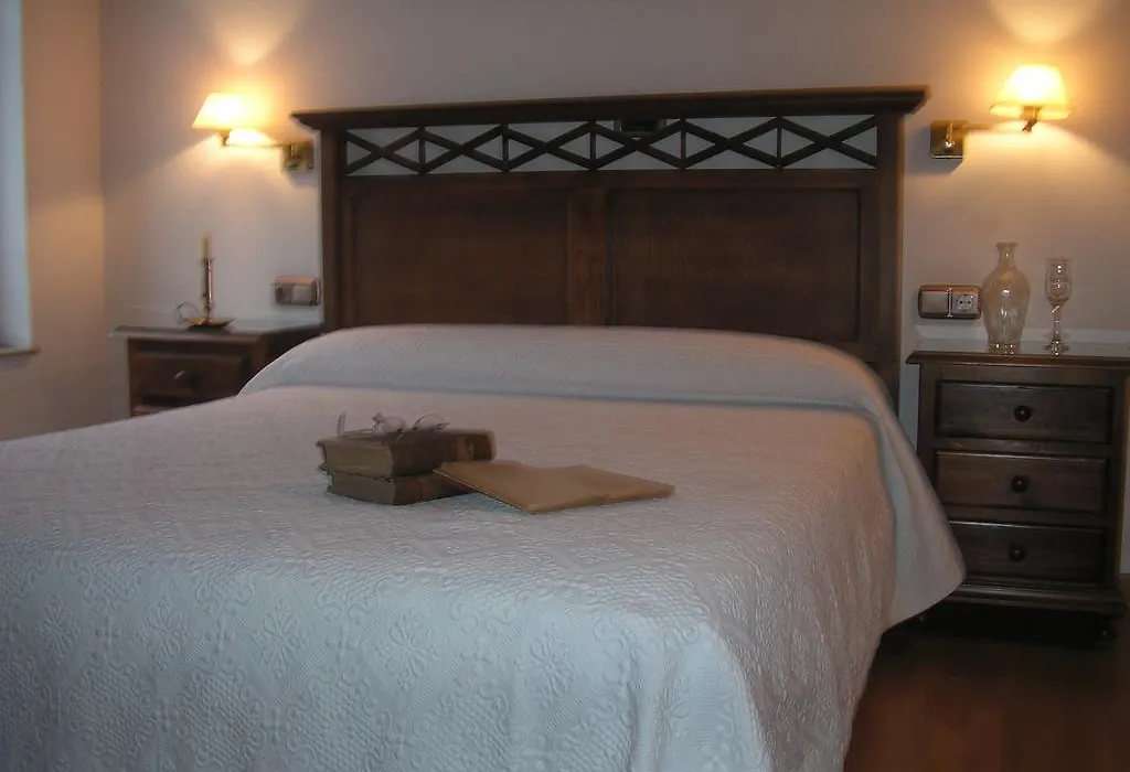 Pension Residencia Ria De Muros-1